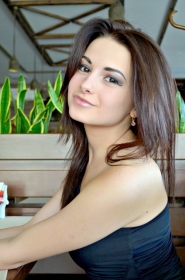 Yana from Cherkassy, 25 years, with brown eyes, dark brown hair, Christian. #1