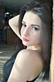 Yana from Cherkassy, 25 years, with brown eyes, dark brown hair, Christian. #5