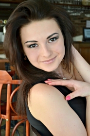 Yana from Cherkassy, 25 years, with brown eyes, dark brown hair, Christian. #6