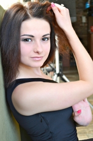 Yana from Cherkassy, 25 years, with brown eyes, dark brown hair, Christian. #10