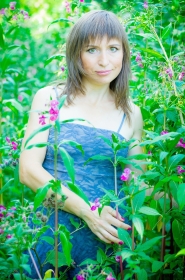 Tamara from Kharkov, 46 years, with hazel eyes, light brown hair, Christian, florist. #7