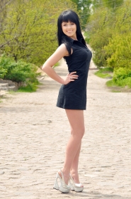 Karina from Kharkov, 33 years, with brown eyes, black hair, Christian, house-wife. #6