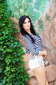 Nataliya from Kharkov, 29 years, with blue eyes, black hair, Christian, student. #10