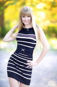 Elena from Nikolaev, 37 years, with green eyes, blonde hair, Christian, Teacher. #7
