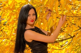 Inga from Nikolaev, 34 years, with brown eyes, black hair, Christian, administrator. #8