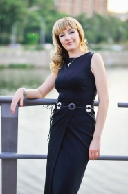 Nataliya from Dnipropetrovsk, 48 years, with green eyes, blonde hair, Christian, salesman in a jewelry store. #2