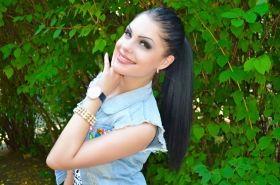Olga from Odessa, 27 years, with brown eyes, black hair, Christian, student. #3