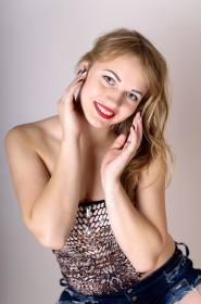 Jana from Nikolaev, 27 years, with blue eyes, blonde hair, Christian, technologist. #4
