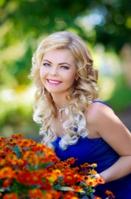 Svetlana from Chuhuiv, 39 years, with blue eyes, blonde hair, Christian, Administrator. #5