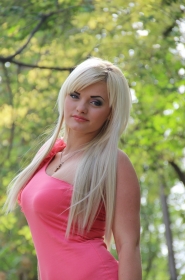 Elena from Zaporozhye, 27 years, with green eyes, blonde hair, Christian, disigner. #7