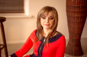 Inna from Lugansk, 43 years, with brown eyes, light brown hair, Christian, Busines woman. #8