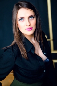 Yulia from Kharkov, 29 years, with green eyes, light brown hair, Christian, Social worker. #1