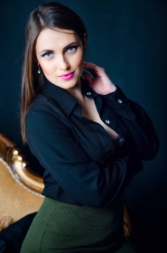 Yulia from Kharkov, 29 years, with green eyes, light brown hair, Christian, Social worker. #3