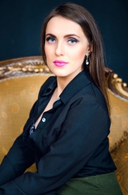 Yulia from Kharkov, 29 years, with green eyes, light brown hair, Christian, Social worker. #5