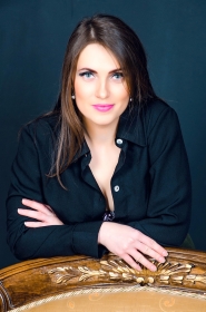 Yulia from Kharkov, 29 years, with green eyes, light brown hair, Christian, Social worker. #10
