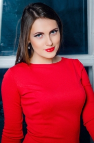 Yulia from Kharkov, 29 years, with green eyes, light brown hair, Christian, Social worker. #16