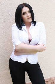 Maria from Zaporozhye, 37 years, with grey eyes, black hair, Christian, manager. #9
