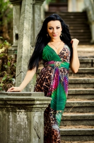 Olga from Zaporozhye, 36 years, with brown eyes, dark brown hair, Christian, Manager. #10