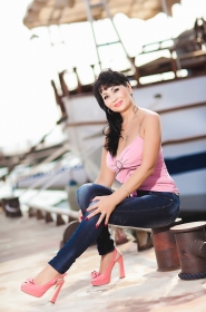 Tatiana from Nikolaev, 58 years, with brown eyes, black hair, Christian, Beauty Industry. #6