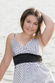 Anna from Nikolaev, 30 years, with green eyes, dark brown hair, Christian, doctor's assistant. #10