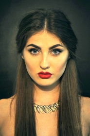 Juliya from Nikolaev, 30 years, with blue eyes, dark brown hair, Christian, stylist. #7