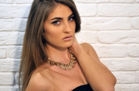 Juliya from Nikolaev, 30 years, with blue eyes, dark brown hair, Christian, stylist. #11