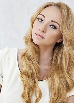 Elina from Kiev, 38 years, with blue eyes, blonde hair, Christian.