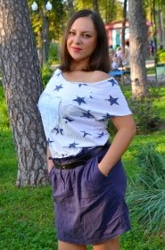 Zhanna from Kharkov, 33 years, with brown eyes, dark brown hair, Christian, maritime transport manager. #15