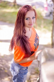 Elena from Nikolaev, 25 years, with brown eyes, red hair, Christian, Kitchener. #1