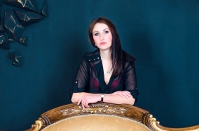 Anna from Nikolaev, 29 years, with green eyes, dark brown hair, Christian, Art Director. #22