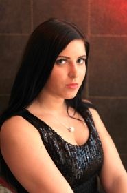 Mariya from Kiev, 32 years, with blue eyes, black hair, Christian, singer. #7
