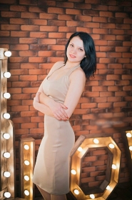Anna from Lugansk, 31 years, with brown eyes, black hair, Christian. #3