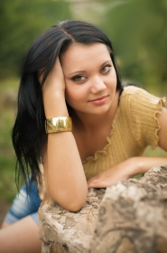 Anna from Lugansk, 31 years, with brown eyes, black hair, Christian. #8
