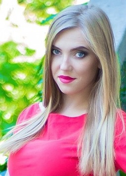 Ira from Lugansk, 27 years, with black eyes, blonde hair, Christian.