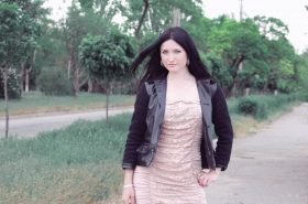 Nataliya from Zaporizhhya, 36 years, with green eyes, dark brown hair, Christian, student. #19
