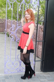Elena from Brovary, 41 years, with brown eyes, red hair, Christian, Manager. #21
