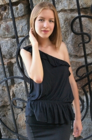 Alena from Kherson, 25 years, with blue eyes, light brown hair, Christian. #3