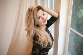 Irina from Dnipropetrovsk, 39 years, with blue eyes, blonde hair, Christian, Manager in tourism company. #9