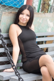 Elena from Nikolaev, 34 years, with brown eyes, black hair, Christian, Sales specialist. #7