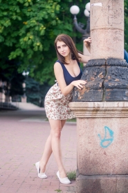 Ekaterina from Nikolaev, 24 years, with green eyes, dark brown hair, Christian, student. #25