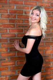 Alla from Nikolaev, 43 years, with blue eyes, blonde hair, Christian, commodity. #1