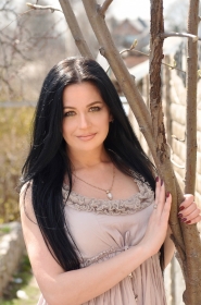 Julia from Kharkov, 38 years, with green eyes, black hair, Christian, admimistrator. #1