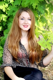 Anna from Zaporozhye, 30 years, with green eyes, blonde hair, Christian, manager. #6