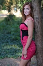 Tatiana from Odessa, 31 years, with green eyes, auburn hair, Christian, manager. #12