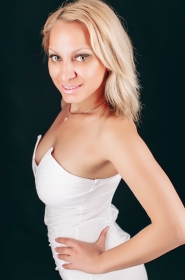 Juliia from Nikolaev, 36 years, with green eyes, dark brown hair, Christian, Teacher of English. #11
