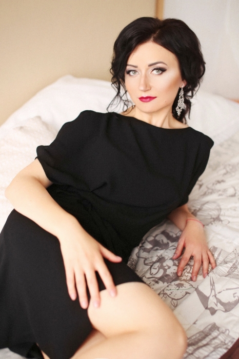 Julia Age 39 Kharkiv