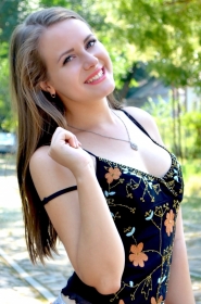 Alla from Nikolaev, 26 years, with blue eyes, light brown hair, Christian, student. #10