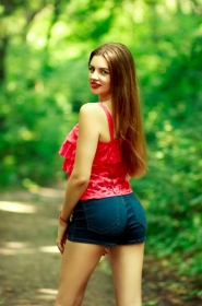 Diana from Artemivsk, 26 years, with blue eyes, blonde hair, Christian, waiter. #6