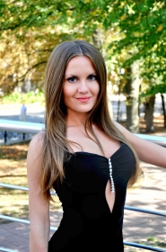 Julia from Lugansk, 37 years, with blue eyes, light brown hair, Christian. #17
