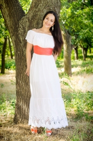 Aliona from Nikolaev, 44 years, with brown eyes, light brown hair, Christian, Manager. #3